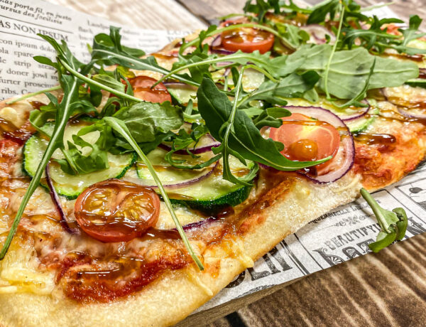 Pizzetta Vega Sprakel Eten Drinken